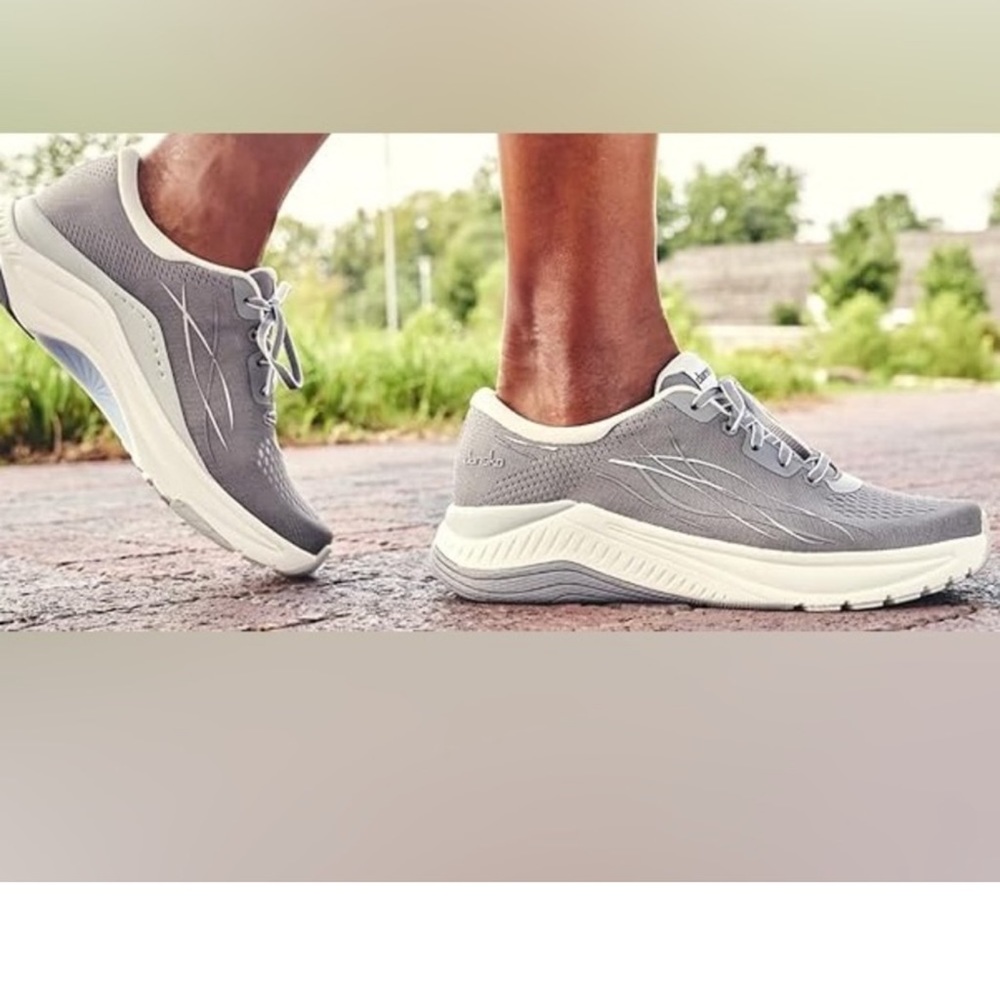 EUC - Dansko Pace Mesh Sneakers - Comfort Shoes Gray - size 38(7.5)
